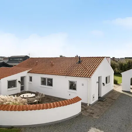 Pet Friendly In With Kitchen Holiday home Blokhus