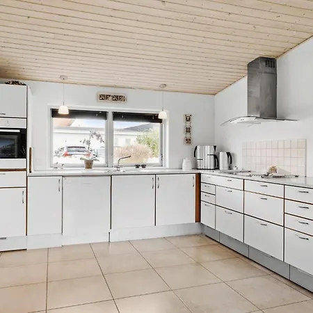 Prázdninový dům Lovely In With Wifi *